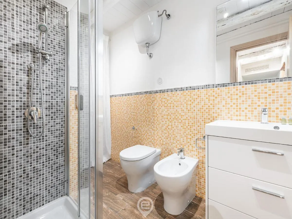 Cosmopolitan Retreat Apartment Cagliari