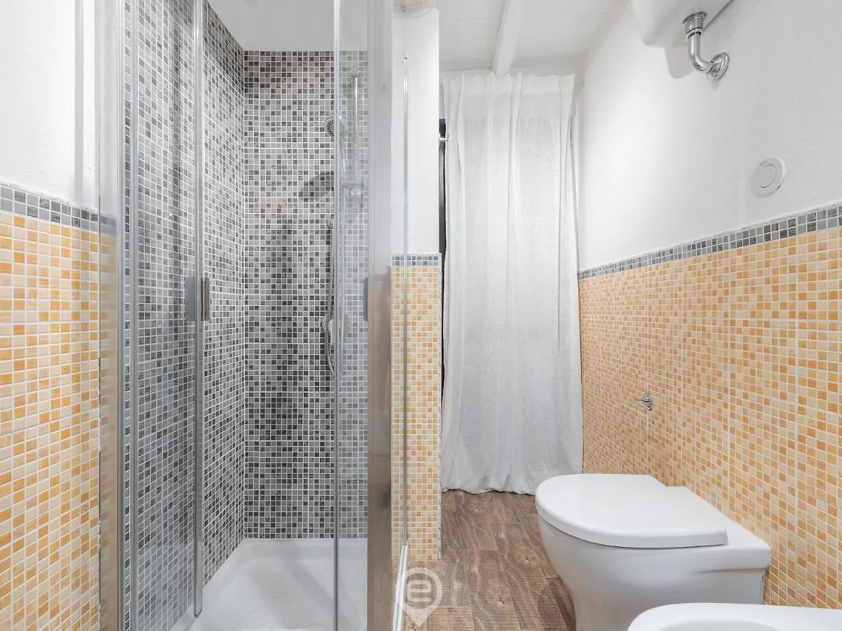 Cosmopolitan Retreat Apartment Cagliari 0*,