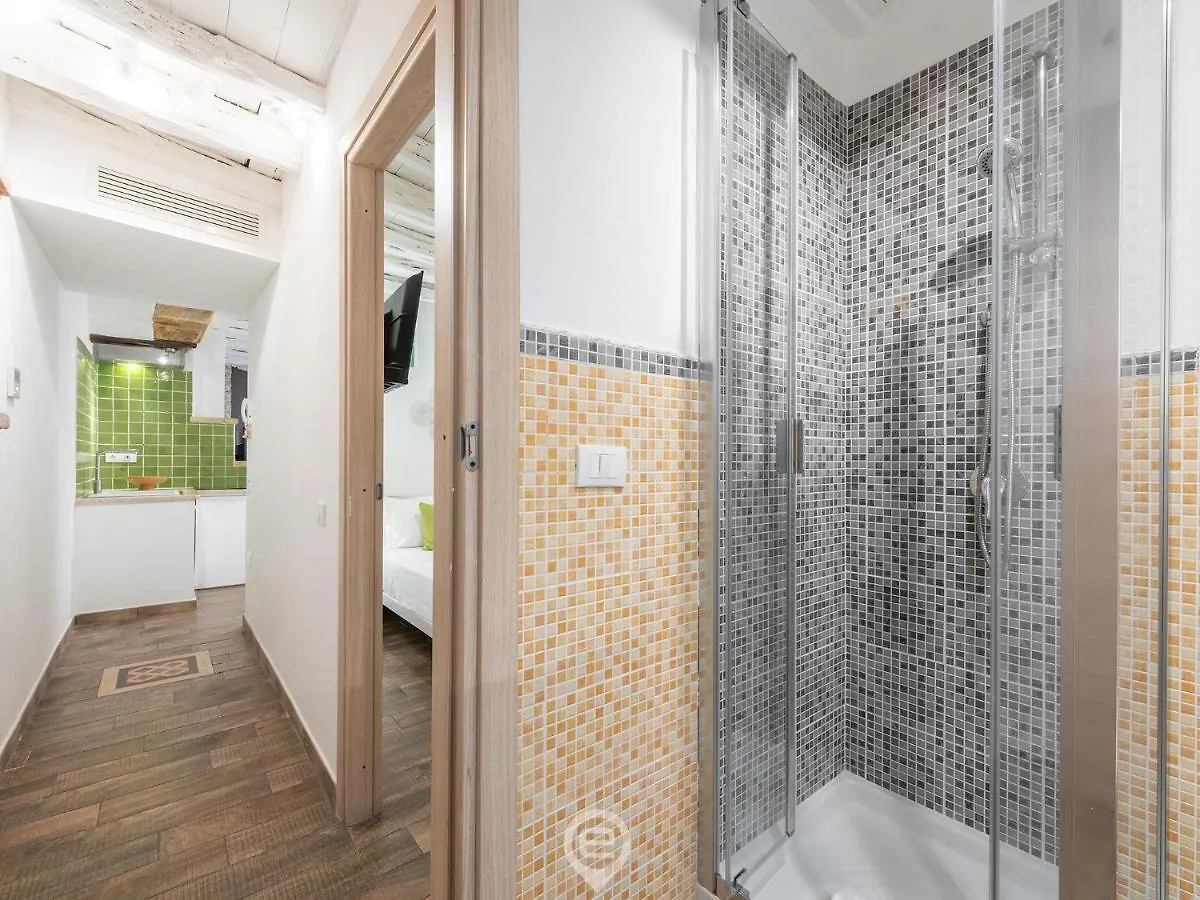 Cosmopolitan Retreat Apartment Cagliari