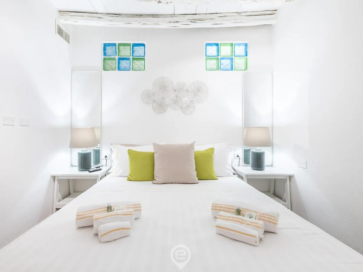 Cosmopolitan Retreat Apartment Cagliari 0*,